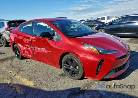 2021 Toyota Prius Special Edition z USA, uszkodzony, nr VIN JTDKAMFU3M3129376